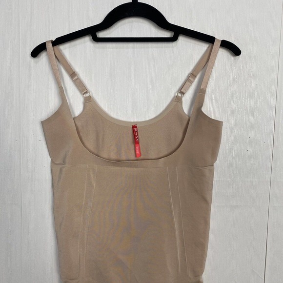 Spanx Women’s Beige Oncore Open Bust Mid-Thigh Bodysuit One Piece Size XL. - Picture 2 of 11